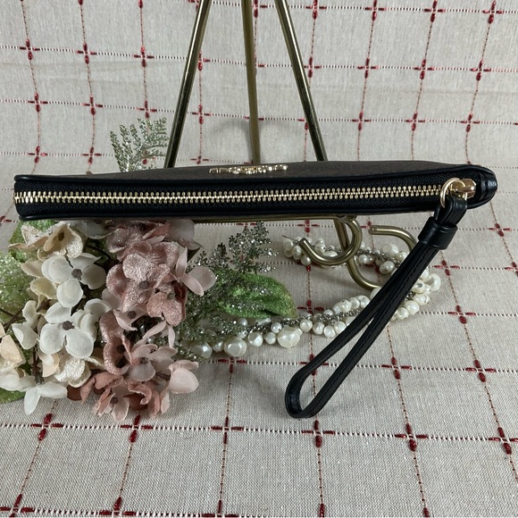 COACH Signature Large Corner Zip Wristlet Wallet Clutch Lg Logo 6648 IMAA8 New - Picture 3 of 7